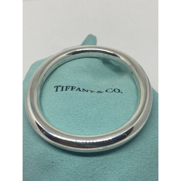 SOLD!!!! Tiffany & Co. Round Tube Oval Classic Bangle Brace 7 1/4” Pouch - Picture 1 of 8